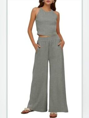 Deep Self 2-Piece Sleeveless Crop Fit Outfit Grey-Green (M)